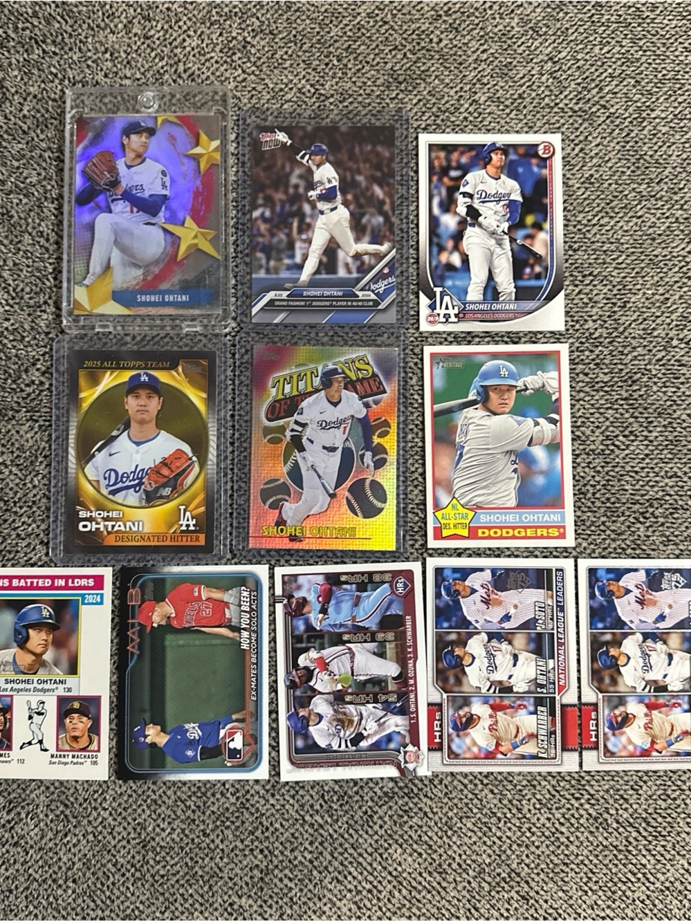 Dodgers Shohei Ohtani Lot (11)
